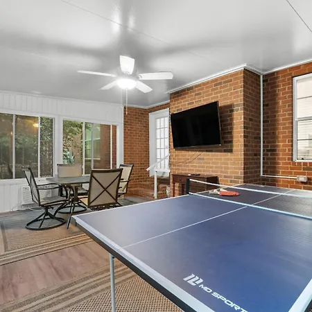 Serene Family Home - Quiet Area Close To Gsu
